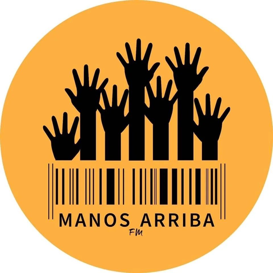 MANOS ARRIBA